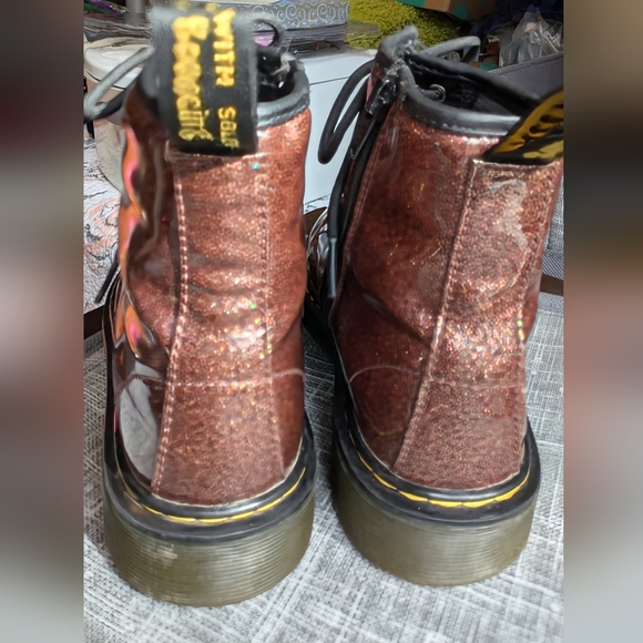 Dr. Martens 1460 Glitter Juniors Ankle Boots. Size 3 - Picture 6 of 11